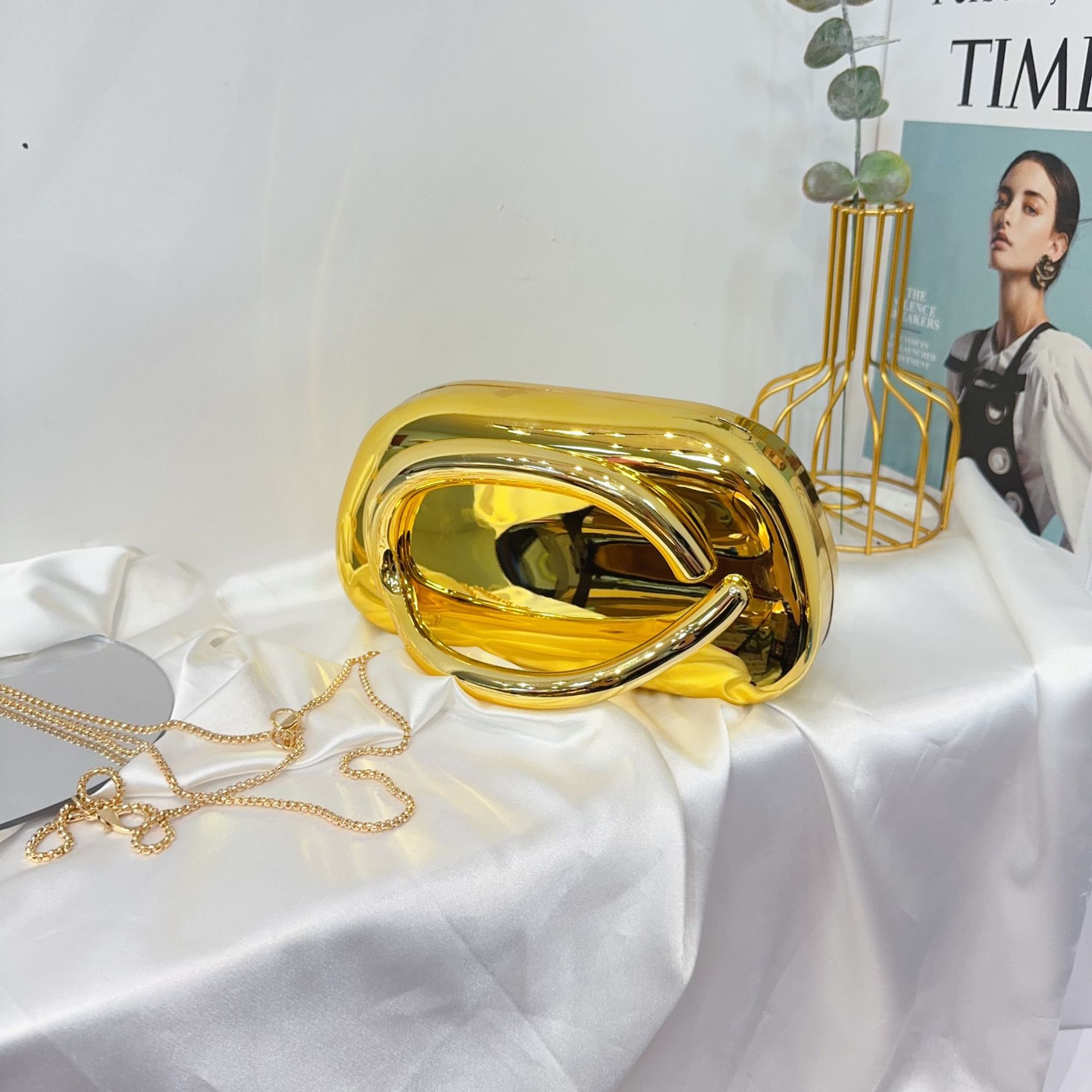 Trend classic round box hand bag dinner bag acrylic bag retro metal handbag shoulder cross body