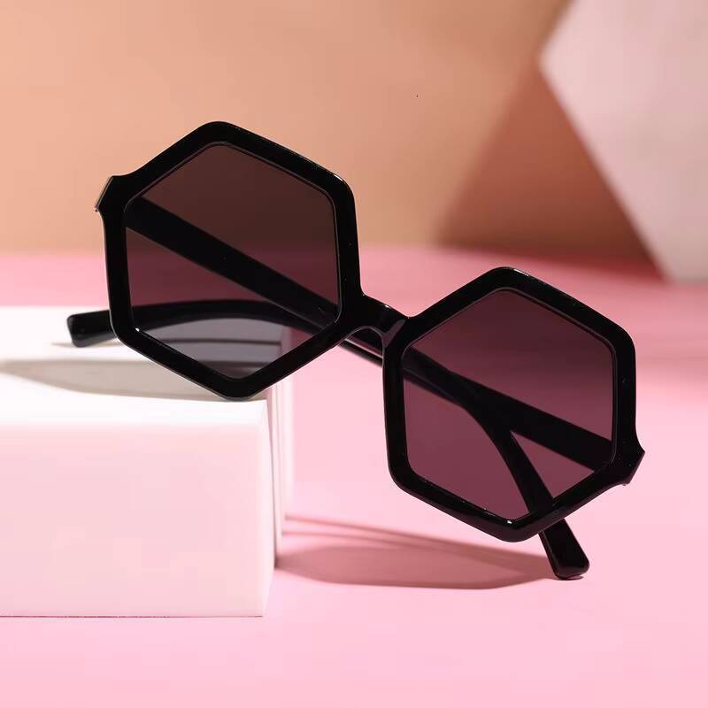 New Boy Girl Fashion Square Sunglasses Children Vintage UV Protection Sun Glasses Cute Kids Hexagonal Eyewear UV400 Gafas De Sol ddmythur Z260305