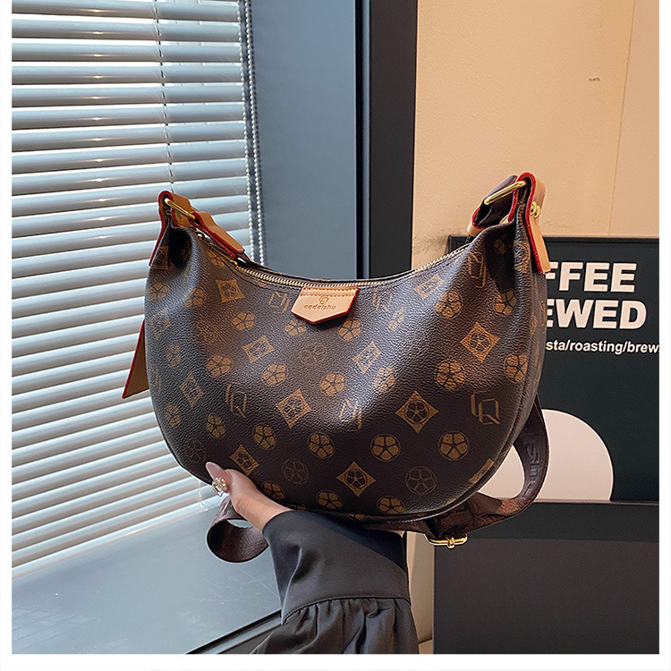 New Elegant High Beauty Large Capacity Dumpling Bun for Women Fashionable and Versatile Printed Single Shoulder Crossbody Bag