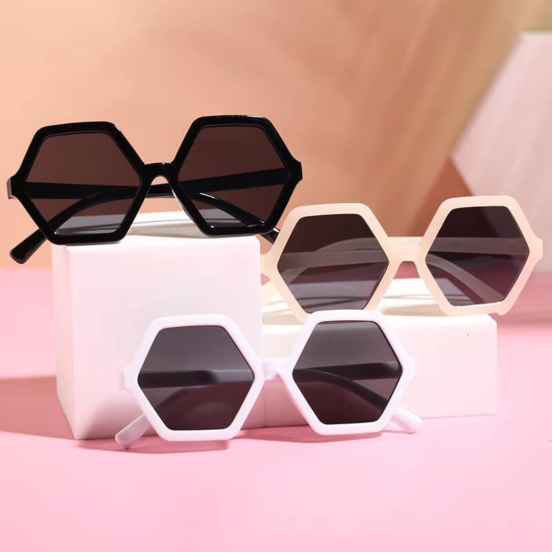 New Boy Girl Fashion Square Sunglasses Children Vintage UV Protection Sun Glasses Cute Kids Hexagonal Eyewear UV400 Gafas De Sol ddmythur Z260305