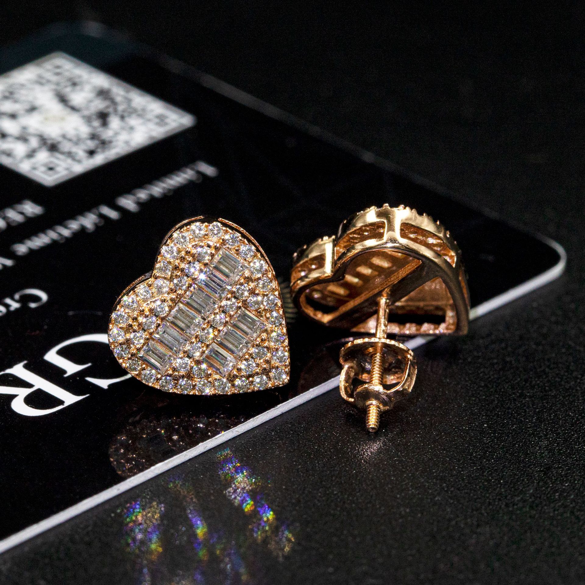 Elegant Classic 925 Sterling Silver Special Heart Stud Earrings Inlaid With Rectangle Moissanite for Women and Men