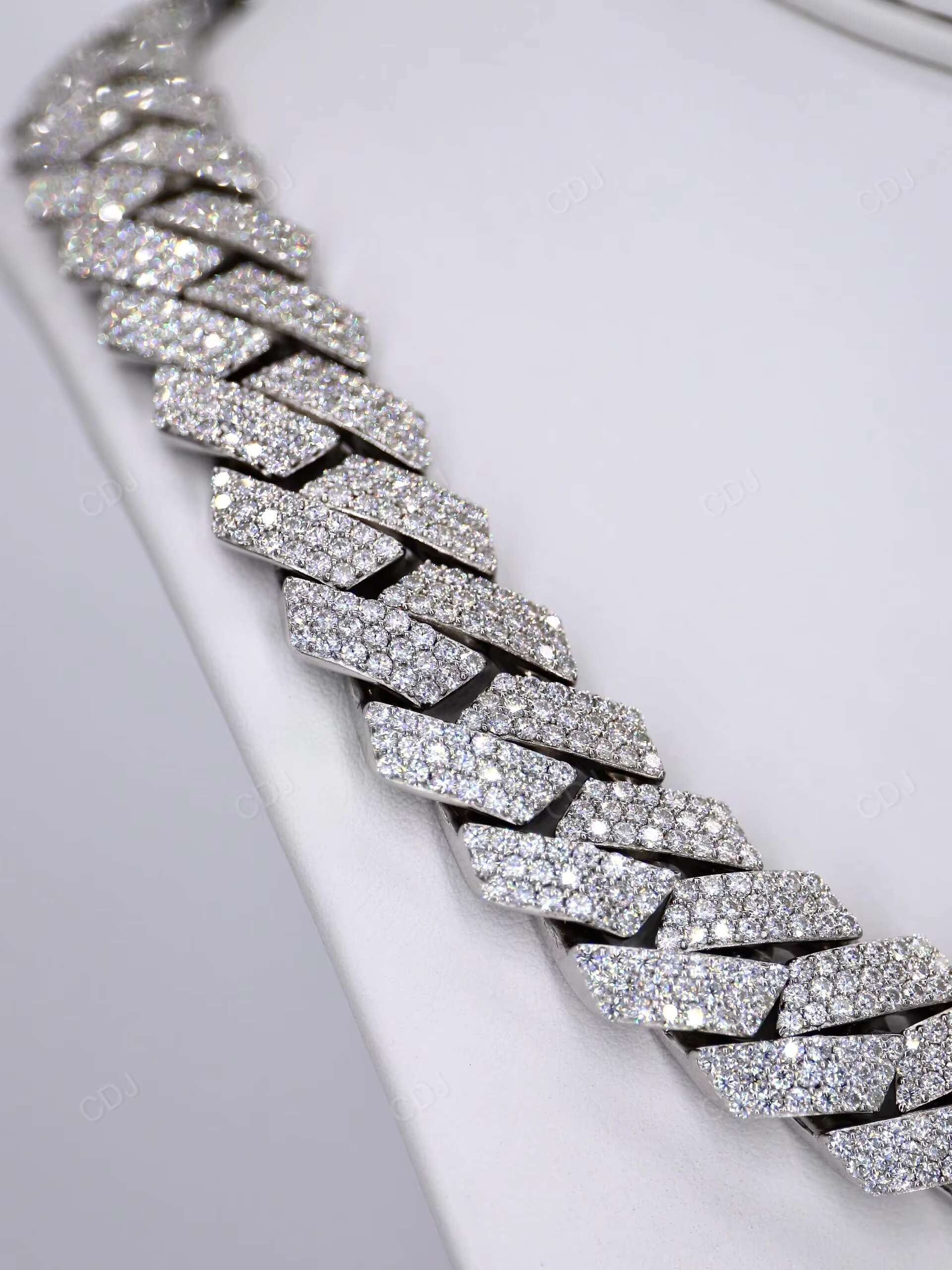 Classic Full-filled Diamond Iced Hip Hop 18 mm Wide 22 Inch VVS Moissanite Chain 925 Sterling Silver Miami Cuban Link Chain