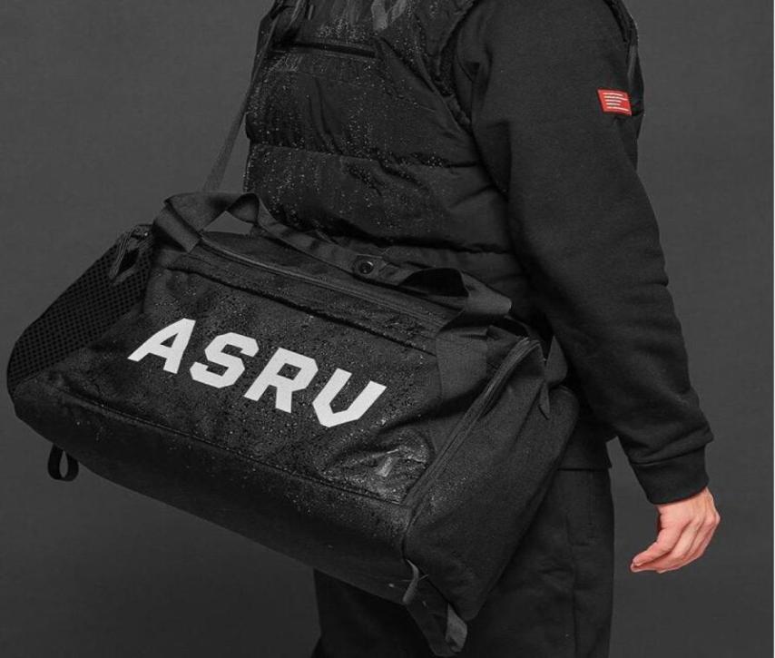 Outdoor Waterproof Men Fitness Gym Training Bag Big Capacity Shoes Compartment Reflective Shoulder Duffle Bag Travel Sports Bag Yo3181214