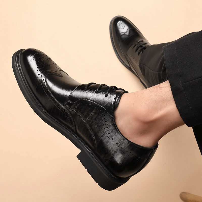 Mens Dress Brogues Elevator Shoes Platform Breathable Casual Business Luxury Genuine Leather Heightening Shoes 6 8CM Taller Man W250705