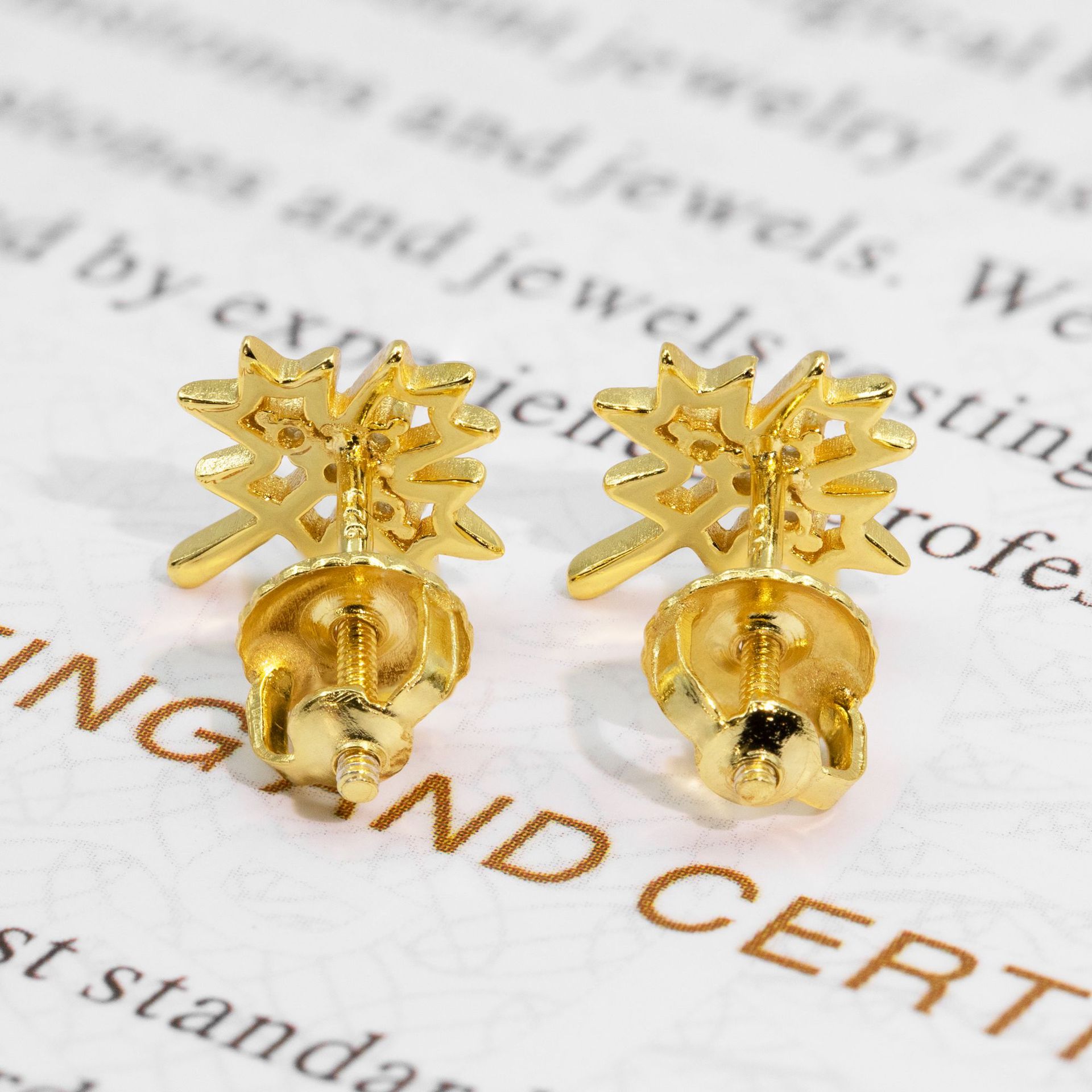 Maple Leaf Design Pass Diamond Tester Cheap Moissanite Stud Earrings Women 925 Silver Iced Out Moissanite Earrings