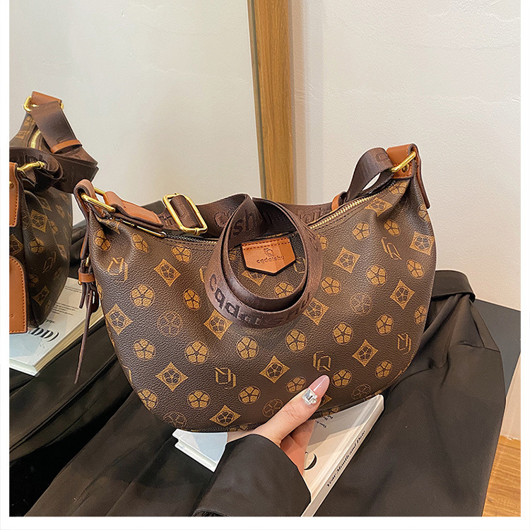 New Elegant High Beauty Large Capacity Dumpling Bun for Women Fashionable and Versatile Printed Single Shoulder Crossbody Bag