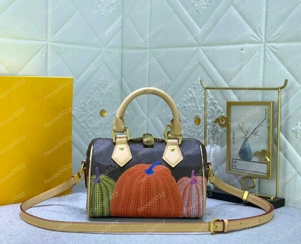 M46469 YK Spdyee Bandouliere 20 Boston bag Yayoi Kusama 2023 Monoms Pumpkin print Handbag For Women Luxurys Crossbody Double zipped closure with padlock brown