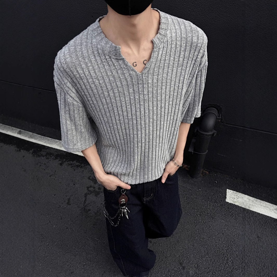 V-neck Designer Short Sleeves Brushed High-end Short Sleeve T-shirt For Men, Summer New Ribbed Five-point Sleeve Cleanfit Textured T-shirt