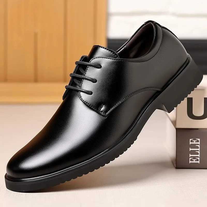Leather Shoes for Men Dress Black Formal Square Toe Mens Casual Derby Shoe Business Retro Cowhide Designer New in Free Shipping W250705