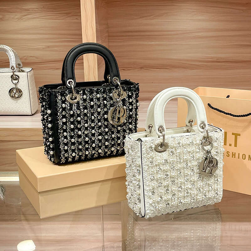 Princess for Women 2025 New Pearl Decorated Fashionable High-end Women's Handbag Crossbody Small Bag