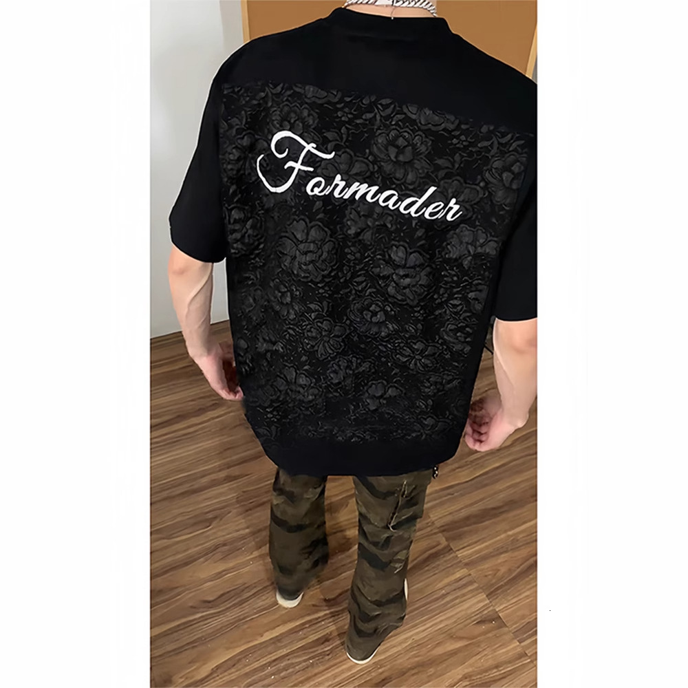 American Style Black Embossed Short Sleeve Men's Summer Niche Jacquard Designer Short Sleeves Embroidery T-shirt Heavyweight Cleanfit Half Sleeve