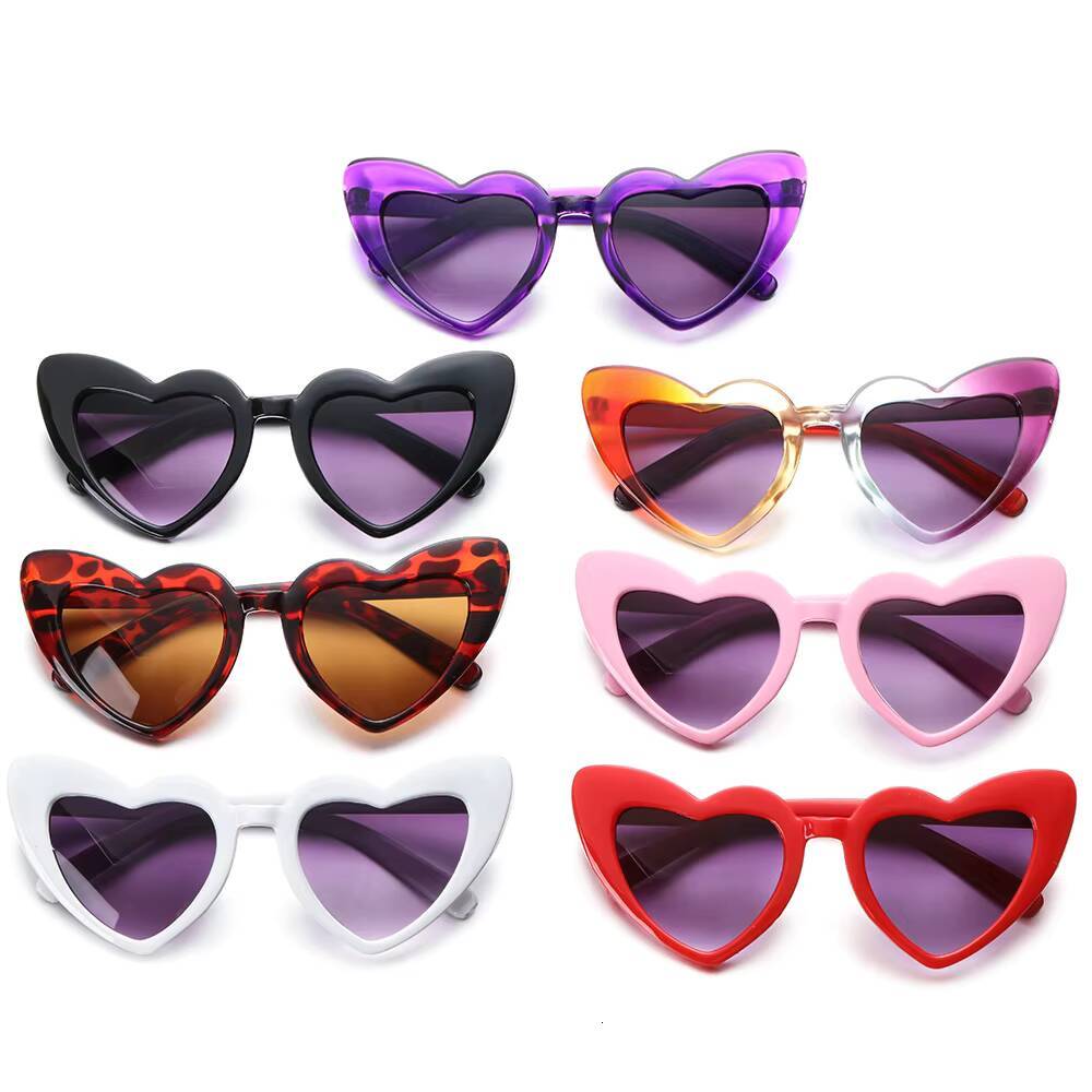 Kids Heart-Shaped Sunglasses 2023 Summer Children Glasses Cute Love Heart Sun Shades Eyewear for 3-9 Years Boys Girls ddmythur Z260305