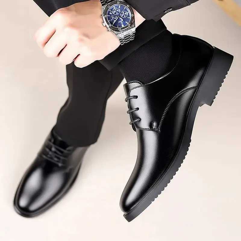 Leather Shoes for Men Dress Black Formal Square Toe Mens Casual Derby Shoe Business Retro Cowhide Designer New in Free Shipping W250705