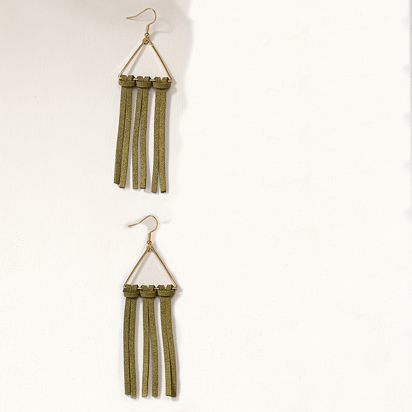 1 Pair Of Unique Long Korean Veet Tassel Bohemian Fashion Triangle Metal Earrings Accessories