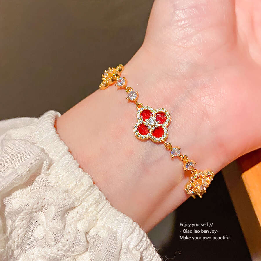 clover bracelet designer Zircon Rhombus Flower Pull Light High-end Sweet Versatile Elegant Personality Bracelet
