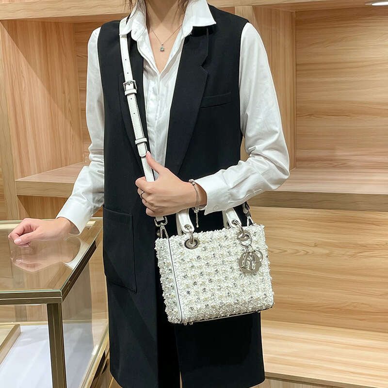 Princess for Women 2025 New Pearl Decorated Fashionable High-end Women's Handbag Crossbody Small Bag