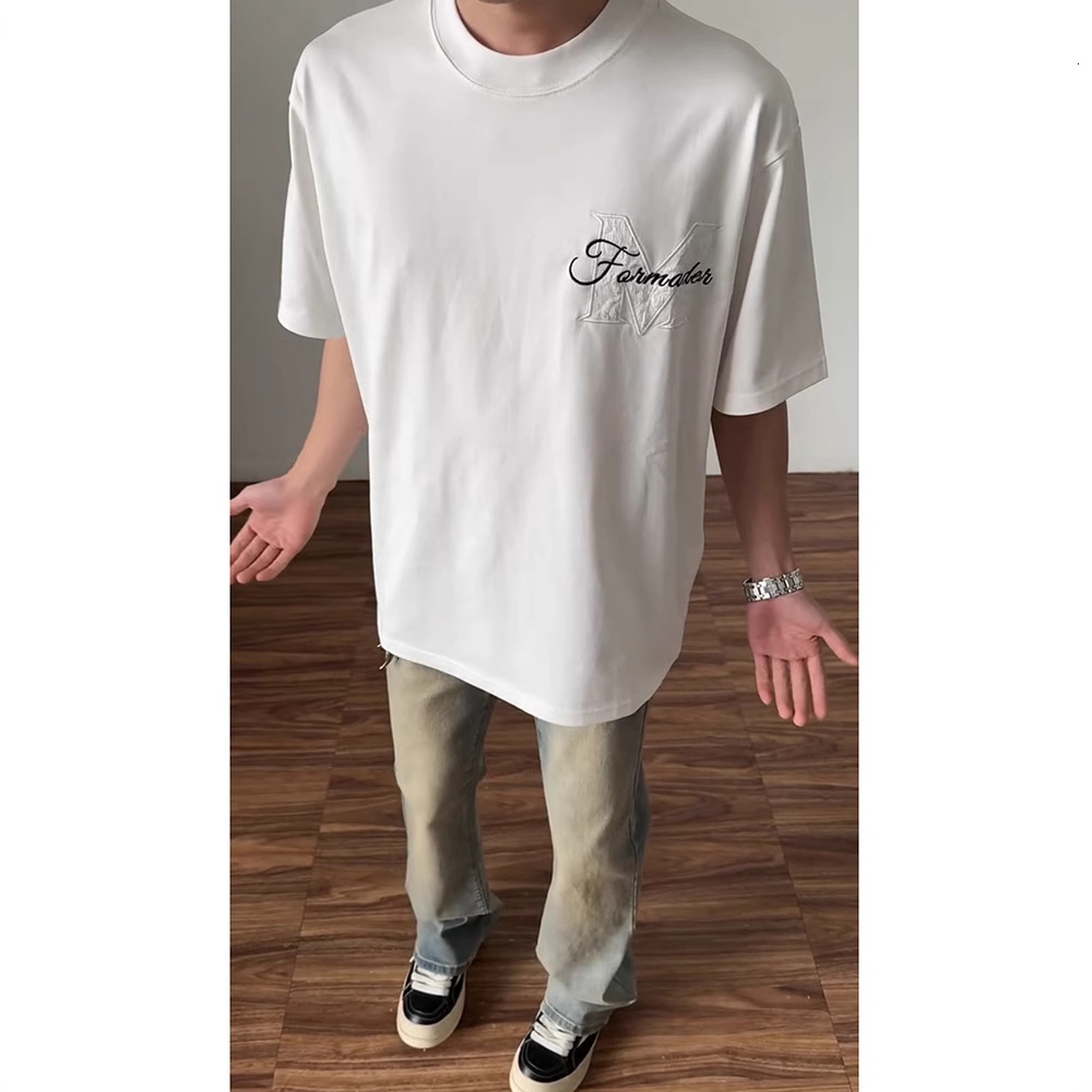 American Style Black Embossed Short Sleeve Men's Summer Niche Jacquard Designer Short Sleeves Embroidery T-shirt Heavyweight Cleanfit Half Sleeve