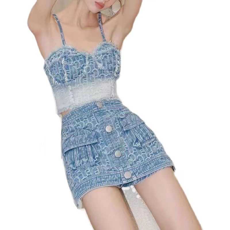 Fashion suit - blue gradient color denim jacquard halter top with frayed edges + pocketed skirt pants trendy