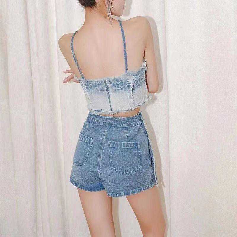 Fashion suit - blue gradient color denim jacquard halter top with frayed edges + pocketed skirt pants trendy