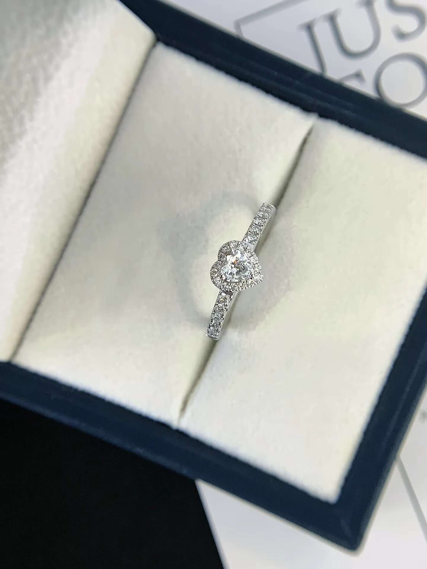 Heart Shape 0.21CT VVS1 Lab Grown Diamond Halo Engagement Ring in 18K Gold Fine Jewelry for Party or Valentines Gift With Women