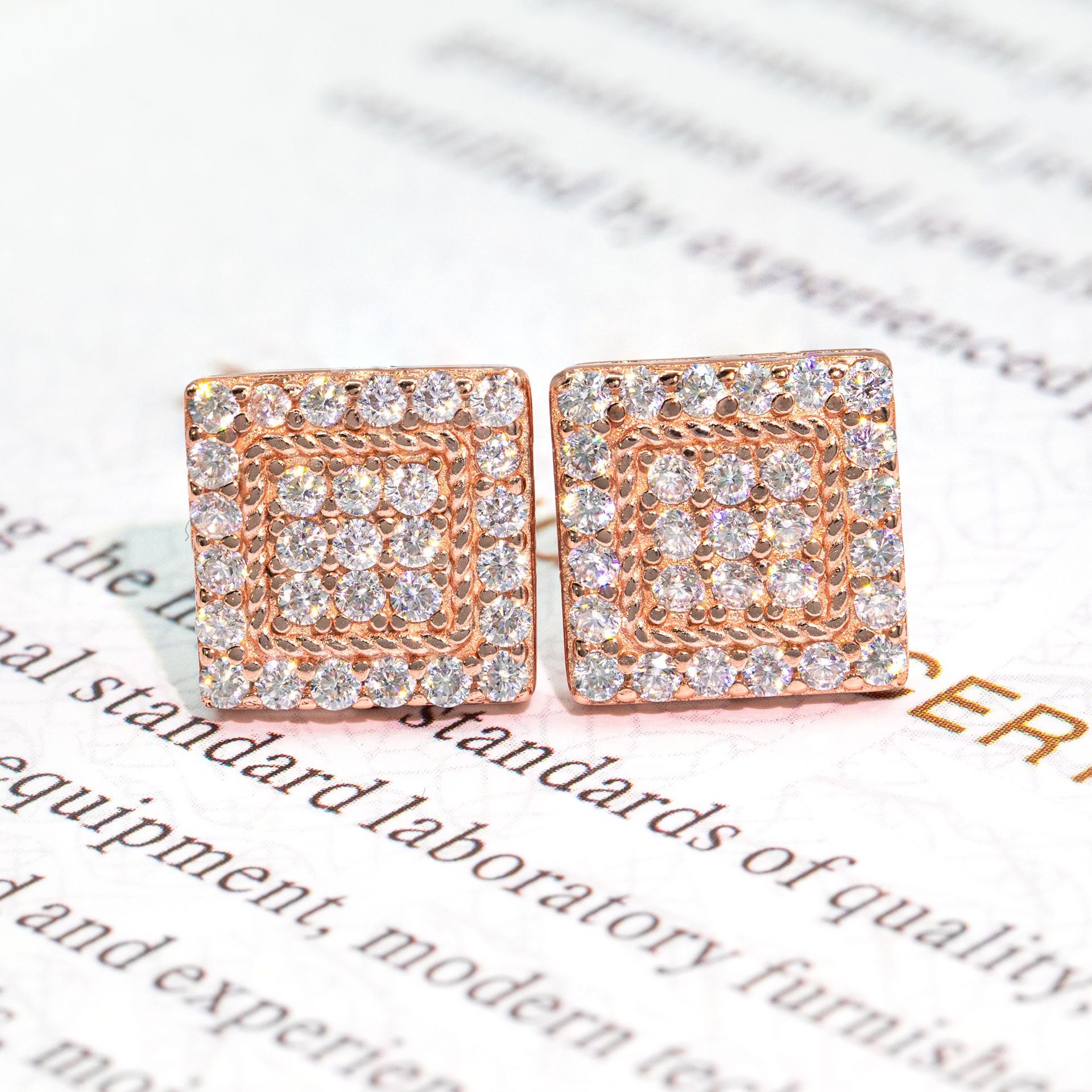 Luxury Hip Hop Jewelry High Quality Ear Studs 925 Sterling Silver VVS Moissanite Diamond Stud Earring for Women
