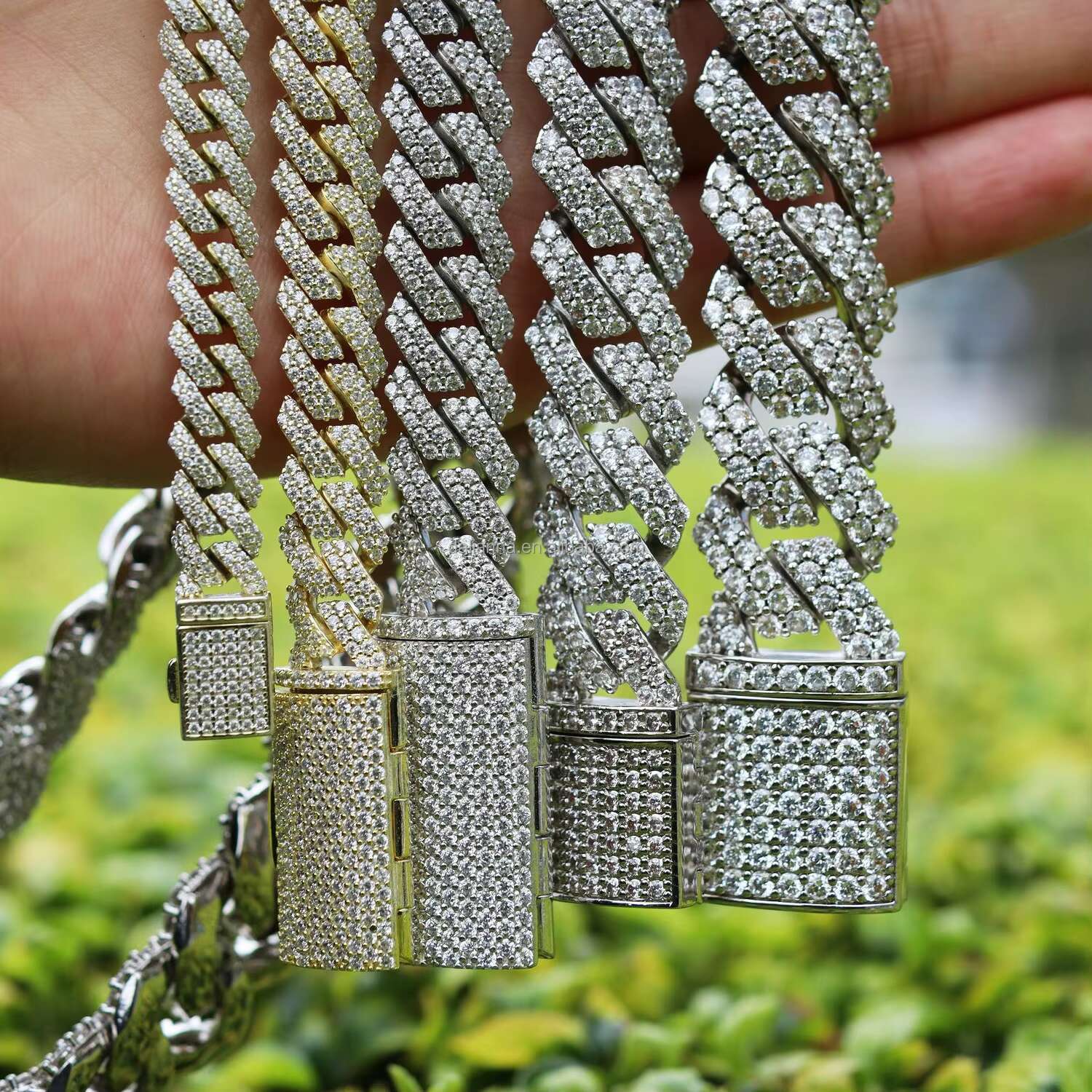 Custom 18K Gold Plated Cuban Link Chain Fashion Cubic Zircon Jewelry Bracelets With Christian Symbol for Wedding Party Gifts