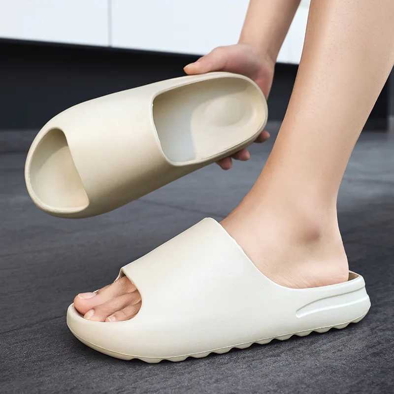 Comwarm New Womens Fashion Summer Slippers Soft EVA Thick-soled Sandals Bathroom Slides Non-slip Beach Slides Coconut SlippersXJ250704