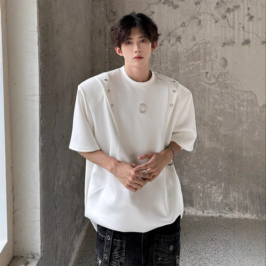 Designer Short Sleeves Trendy Brand Cool Street Style Design T-shirt For Men Summer Cleanfit White Short Sleeve Regular Fit American Style Heavyweight