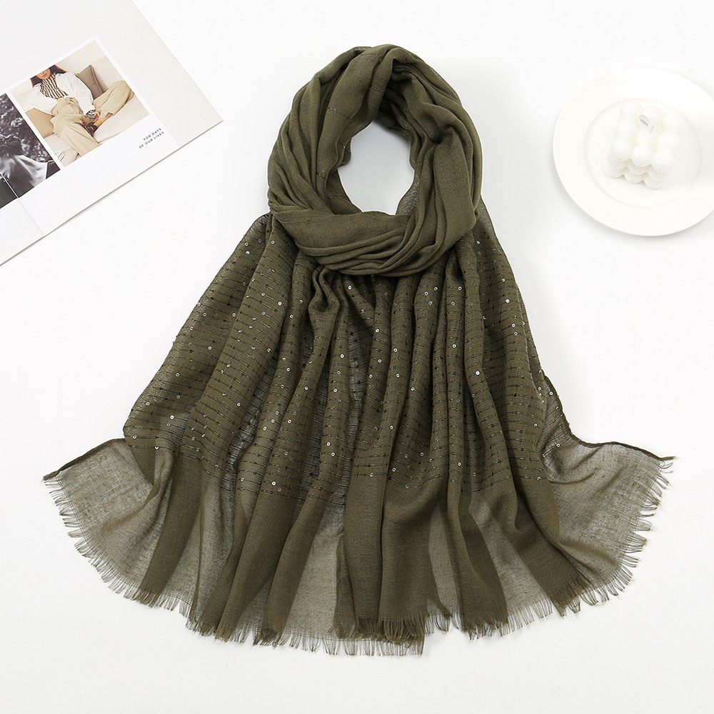 K1258 Hot sale wrinkled solid color cotton headscarf Factory source cotton and linen wrinkled fur edge ladies scarf
