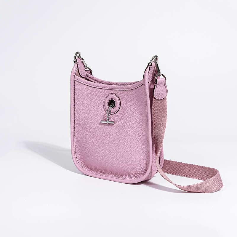 Luxury designer retro Vespa spring new Korean style leather shoulder strap crossbody bag