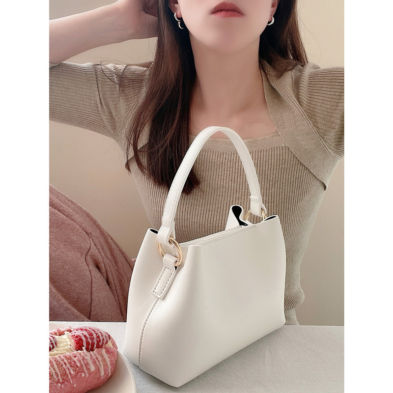 trend Handbag solid color Korean version design bucket bag trend soft leather candy color women s crossbody bag designer bag women s shoulder bag