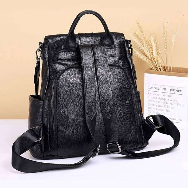 Fashion genuine leather women's trendy simple style large capacity versatile backpack commuting and traveling