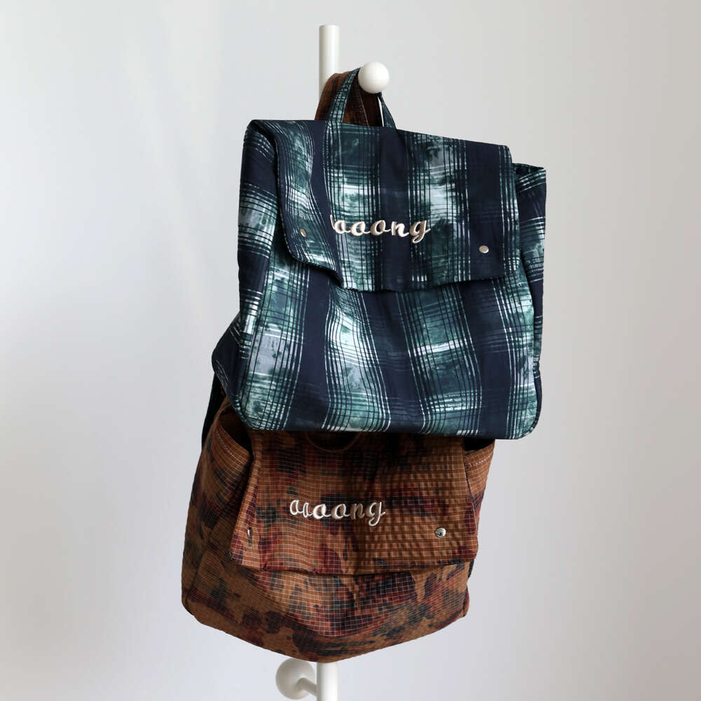 Luxury designer niche camouflage travel large capacity backpack women's new lightweight canvas bag