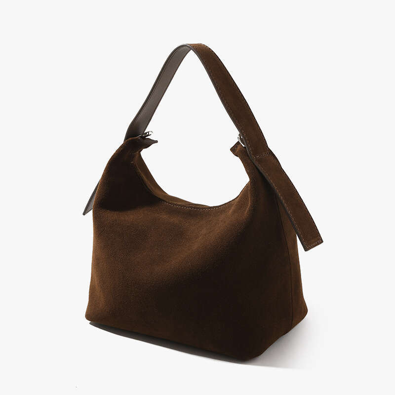 Luxury designer autumn and winter new high-gloss matte leather pillow niche commuter Joker leather ladies handbag