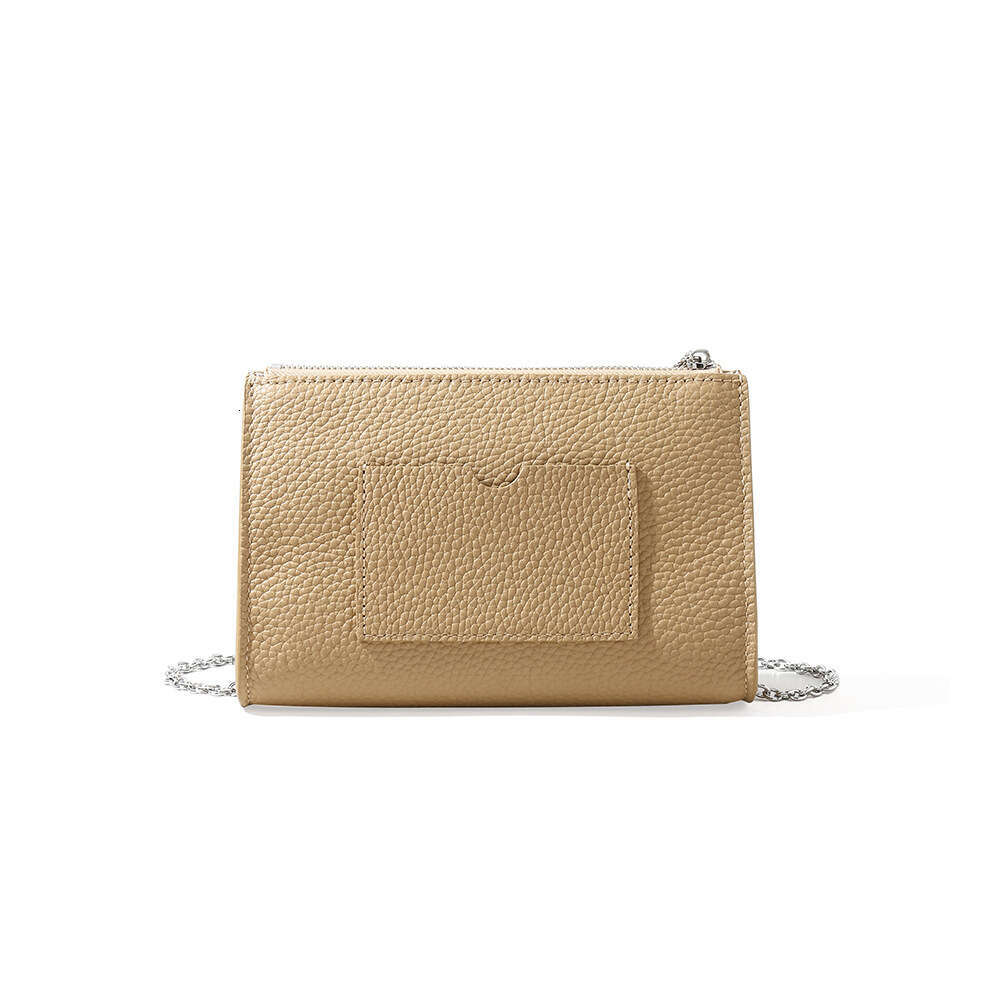 Luxury designer's new underarm cowhide women's commuter simple and fresh handbag with one shoulder