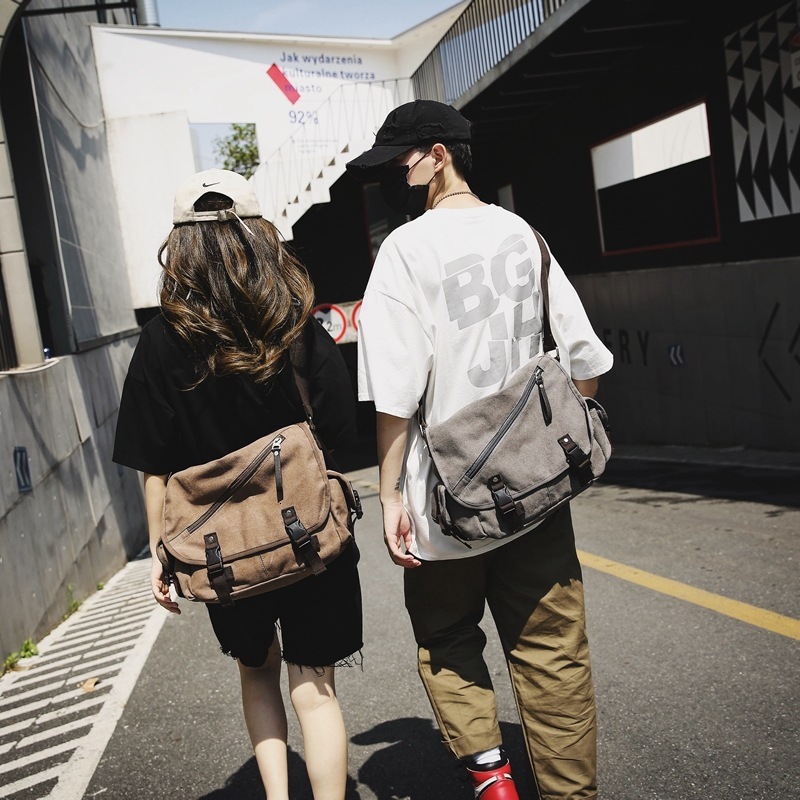 Canvas trend shoulder bag new European and American retro casual trend crossbody bag designer bag men s briefcase crossbody bag
