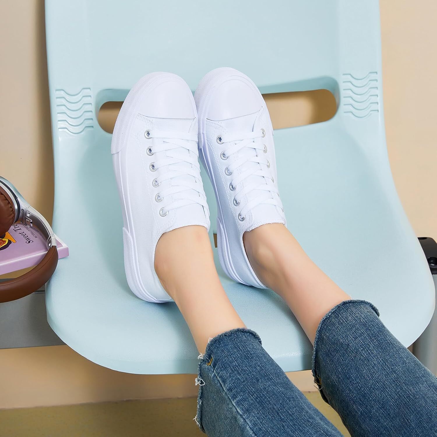 White Low-Top Canvas Women's Fashion Sneakers Slip-On Casual Tennis Shoes