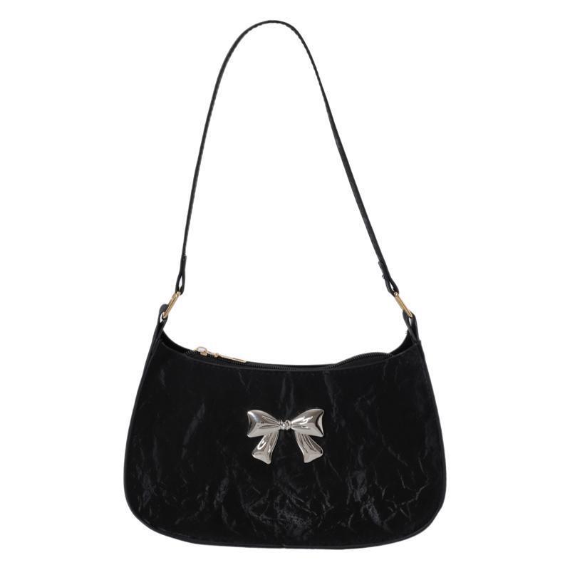 Autumn and winter new aesthetics niche trend design personality trend handbag designer bag trend casual popular commuting shoulder bag women s crossbo