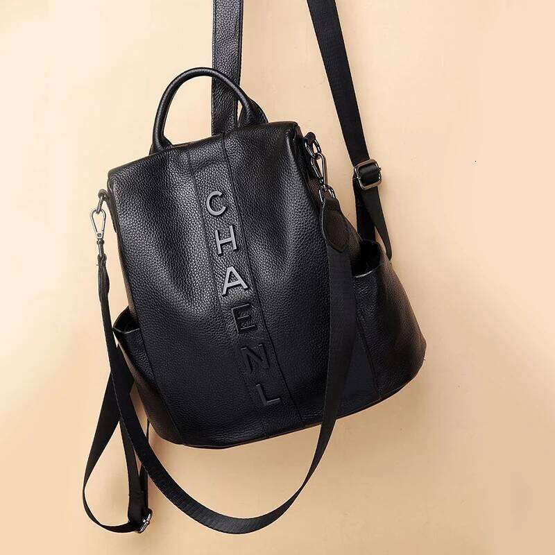 Fashion genuine leather women's trendy simple style large capacity versatile backpack commuting and traveling