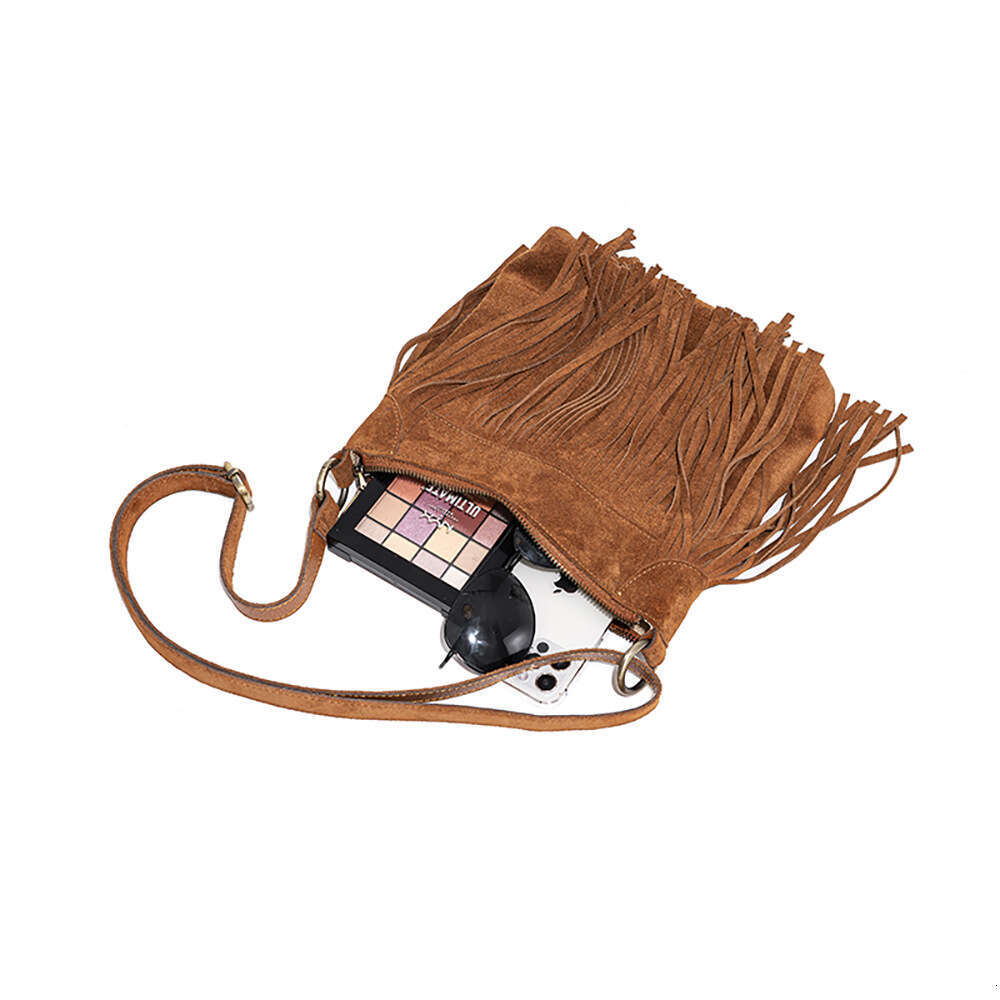 Luxury designer American tassel niche matte cowhide casual slung fashion one-shoulder hot ladies handbag.