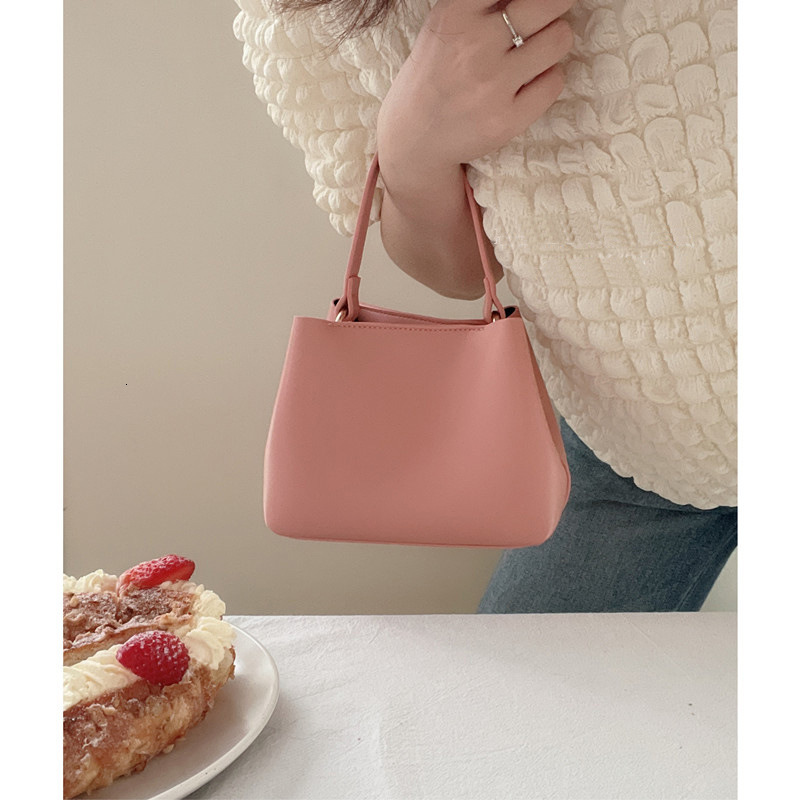 trend Handbag solid color Korean version design bucket bag trend soft leather candy color women s crossbody bag designer bag women s shoulder bag