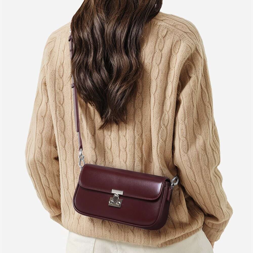 Luxury designer's high-end small square-headed cowhide shoulder bag