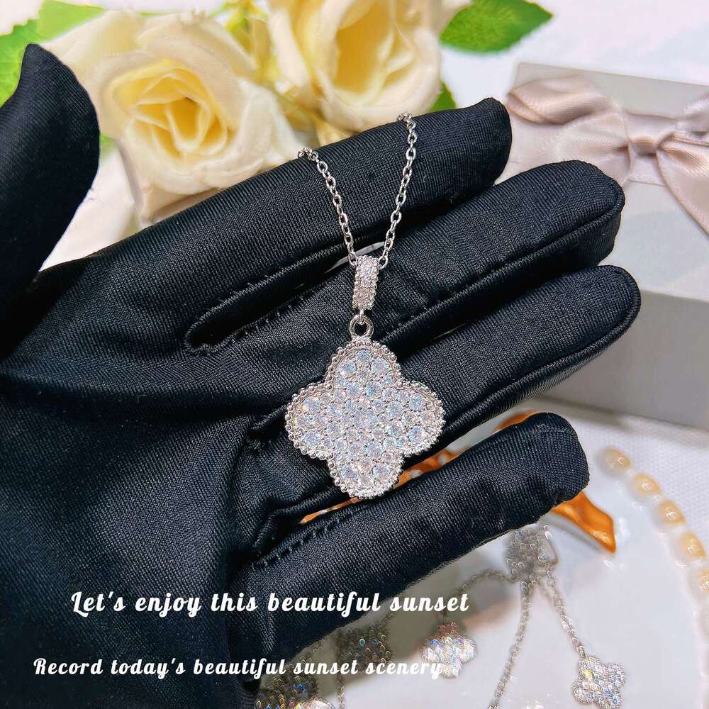 Full Dia Four-Leaf Flower Necklace Pendant Long Chain Set Elegant Fairy Earrings Studs Style Bracelet Jewelry ab2
