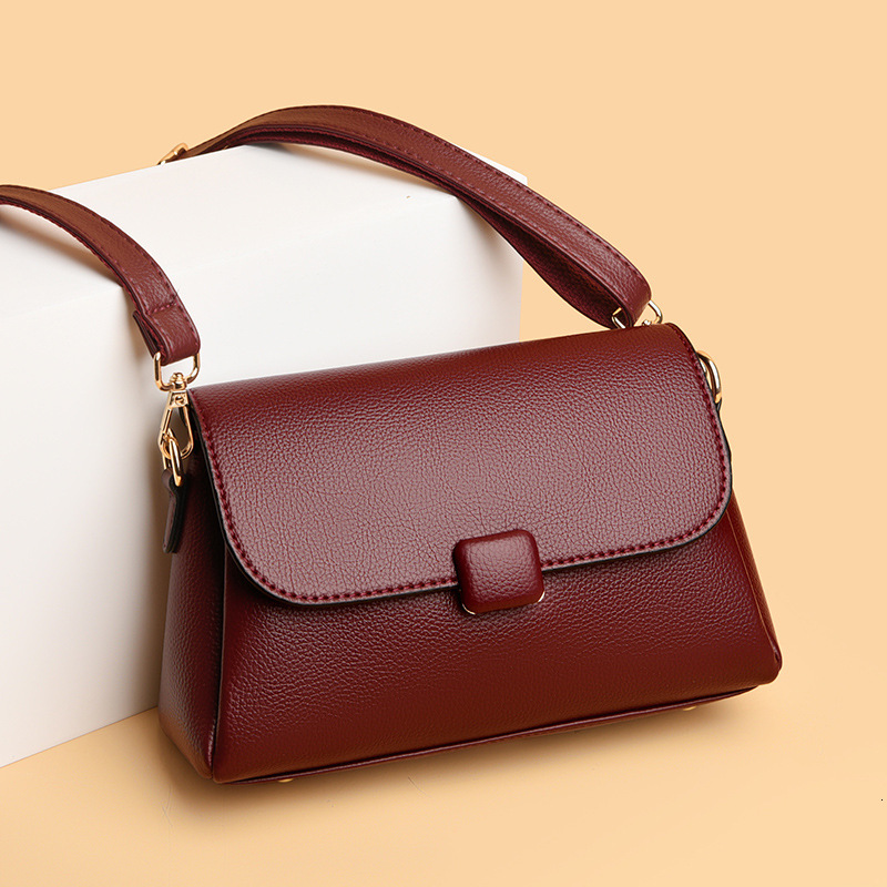 New women s handbag soft leather crossbody bag designer bag large capacity single shoulder crossbody trend bag trend women s single shoulder bag