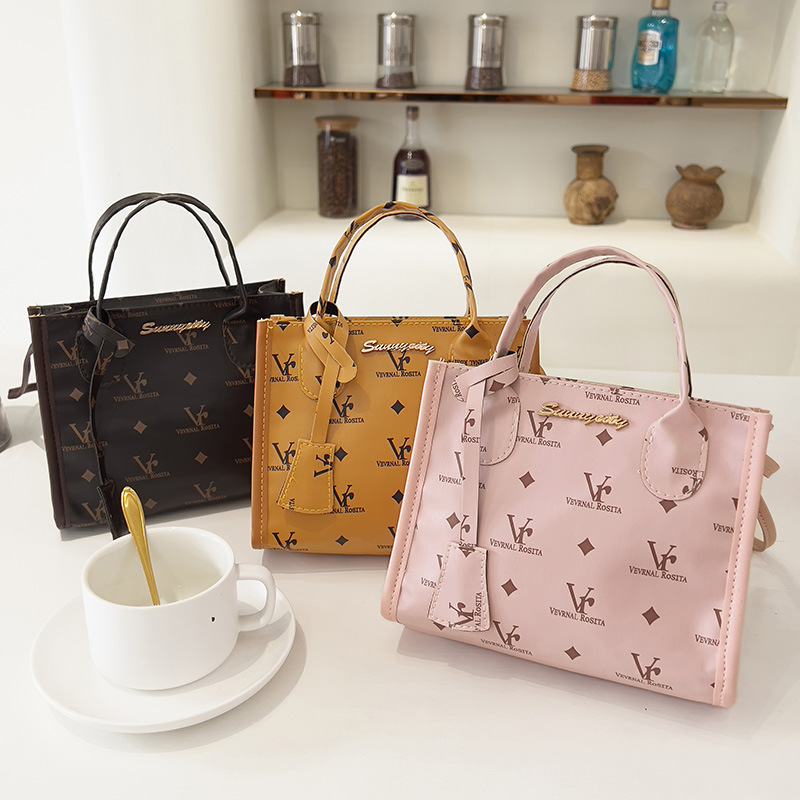 Designer Bag Luxury Bag Design Free Shipping Basket New Handheld For Women S Style Shoulder Bag Shoulder Crossbody Black