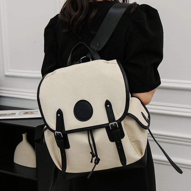 Large capacity travel trend backpack new lightweight commuting bag niche multi functional casual handbag designer bag trend women s crossbody bag