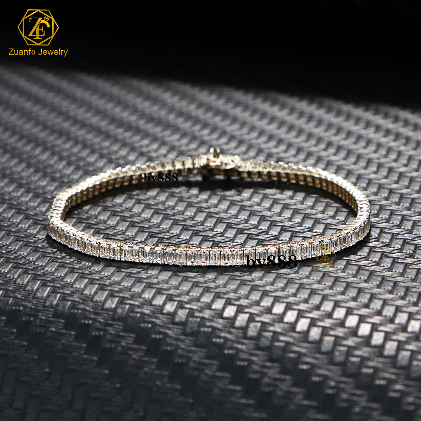 Luxury Solid 14K 10K Gold Tennis Bracelet with Lab Grown Emerald Cut VVS Diamond for Gift or Party