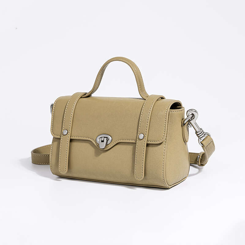 Luxury designer's new Korean-style Cambridge messenger fashion leather lady's hand bill of lading shoulder crossbody bag