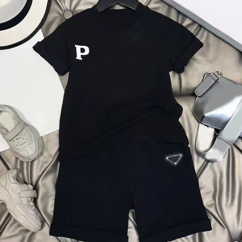 T-shirts Designer Baby Girls Clothing Children Long Sleeve White T-shirt Classic Brand Kids Spring Dress Set Letter Clothes