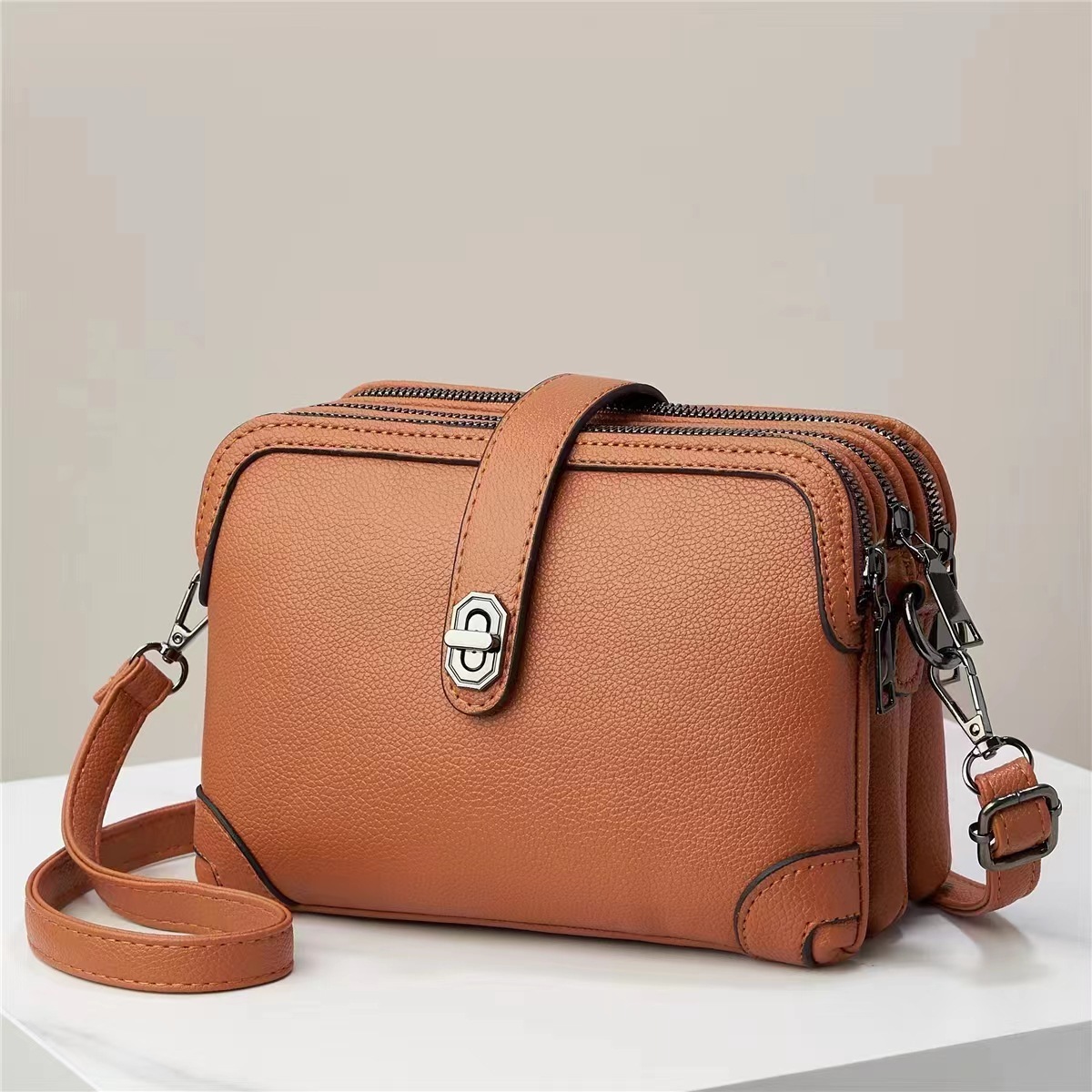 Women s new three pocket small bag commuter crossbody bag cute girl coin wallet designer bag trend women trend s handbag women s shoulder bag